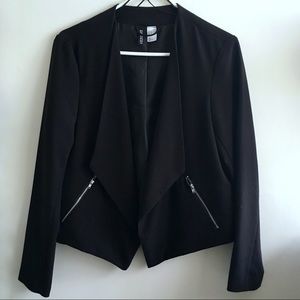 Open front H&M black blazer